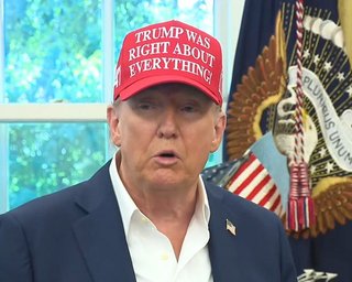 Трамп анонсировал "важное решение" по Украине и снова дал Путину две недели (видео)