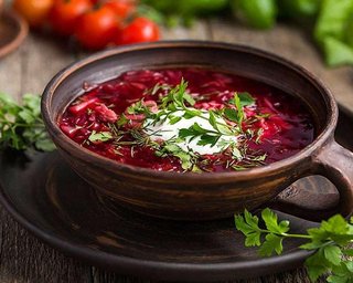 Дешевый борщ: что происходило с ценами на овощи и мясо в июле