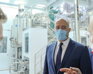 Если эффективность китайской вакцины будет ниже 70%, Украине вернут деньги, - Степанов