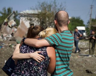 Десятки вибухів, жертви та аварійні відключення: що відомо про обстріл України 26 серпня