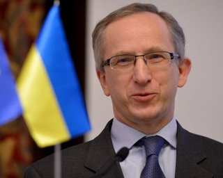 Томбинский: Решение отложить рассмотрение безвизового режима для Украины еще не принято