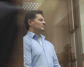 Сущенко в колонии встретился с женой и дочерью
