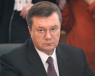 Русская община Крыма обвинила Януковича в предательстве