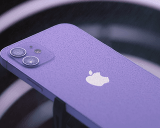 Apple продовжує завозити свої гаджети до Росії, але не для продажу