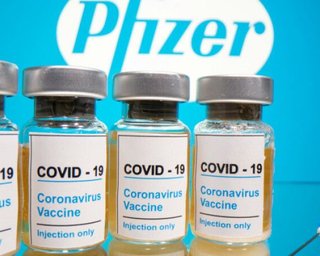 Вакцина от коронавируса Pfizer поступит в Украину уже в апреле, – ЦОЗ