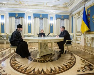 Порошенко попросил УПЦ МП помочь в освобождении политзаключенных в РФ
