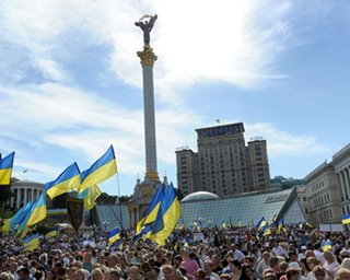 Рейтинг Партии регионов стабилен, поддержка Батьківщини падает