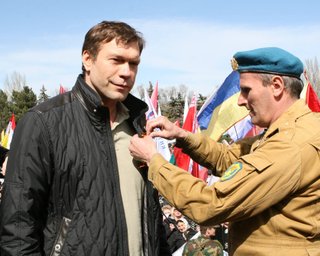Царев снимается с выборов президента 