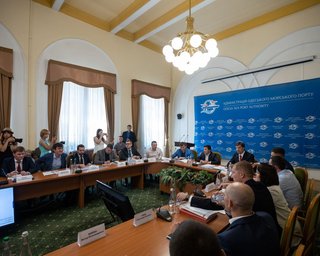 Зеленский призвал и. о. главы ГФС Власова уйти в отставку