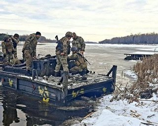 "Знову наступаємо на ті самі граблі": у DeepState розповіли, що відбувається на фронті