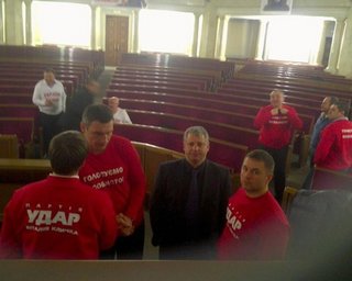 Регионалы пришли в Верховную Раду ночью, - СМИ