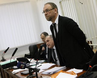 Власенко заявил, что свидетель по делу Щербаня все время путался в показаниях