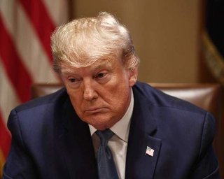 Трамп допустил смену места проведения съезда республиканцев из-за коронавируса