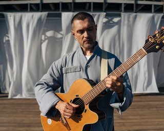 BAH.ROMA переаранжував пісню "На глибині" до Дня Незалежності: пісню виконав хор з понад 100 учасників