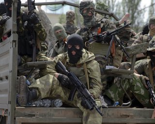 Бойовик "ДНР" розстріляв сімох товаришів по службі, — розвідка Міноборони