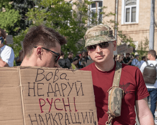 Відслідковують людей: Олена Мандзюк заявила, що на мітингах працюють агенти СБУ (фото)