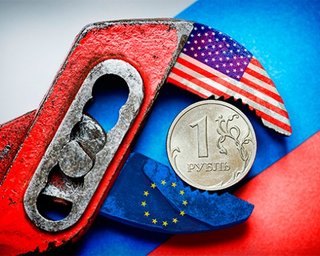 Санкции ударили по российской экономике сильнее, чем падение цен на нефть, - Bloomberg