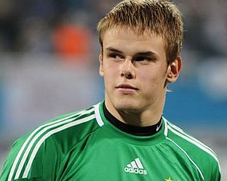 Вратарь киевского Динамо считает, что Украина достойно выступила на Евро-2012