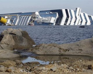 На лайнере Costa Concordia успешно утилизировали топливо
