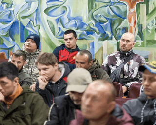 В довесок к "гробовой" Ладе: мобилизованным в Омской области бесплатно проведут газ
