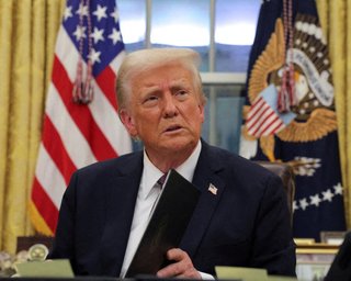 Трамп допускає розгляд питання про зняття санкцій, накладених на Росію: що відомо