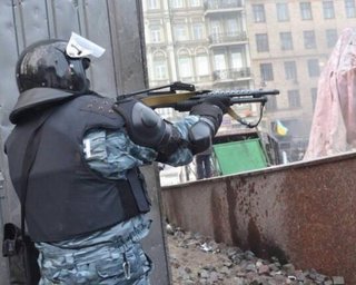 Верховный совет Крыма создал спецподразделение "Беркут"