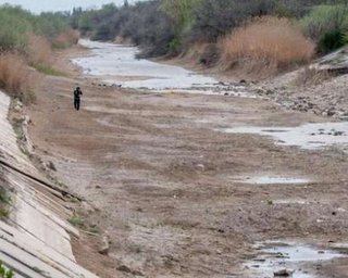 Оккупанты ограничили подачу водоснабжения в нескольких городах Крыма