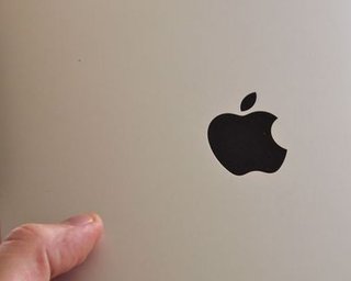 Акции Apple за пять дней рухнули почти на 10%