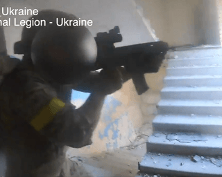 Бойцы "Интернационального легиона" показали видео боев из Северодонецка