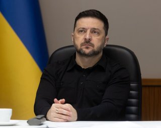 МЗС уже працює над організацією голосування українців за кордоном, — Зеленський (відео)