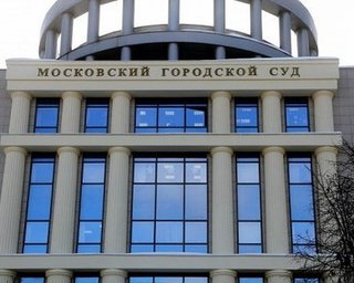 В РФ заявили, что Денисову могут пустить к Сущенко только после вступления приговора в силу