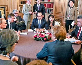 Нормандская четверка: оружие до 100 мм, танки и минометы должны быть отведены