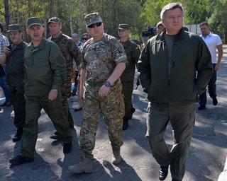 Число жертв пожара на нефтебазе БРСМ возросло до 5