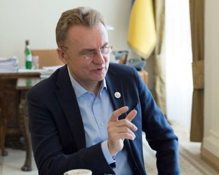 Мэр Львова просит правительство ослабить карантин в городе