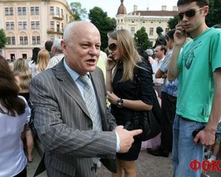 Мэром Черновцов в пятый раз переизбран Федорук