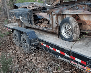 Ржавый и "выпотрошенный": как выглядит редчайший Plymouth GTX, который продают за $12,500 (фото)