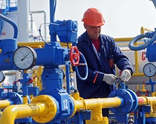 Транзит газа через Украину упал до минимума за 4 года: "Газпром" продавливает "Северный поток-2"