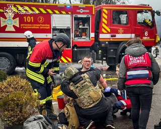 Во время ракетного удара по Одессе погибли двое экс-чиновников, — СМИ (фото)