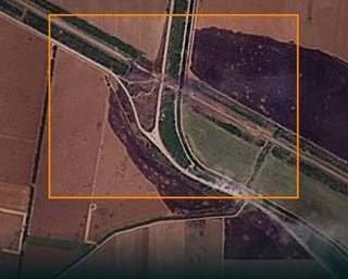 ССО уничтожили железнодорожный мост через Северо-Крымский канал: появились спутниковые снимки (фото)