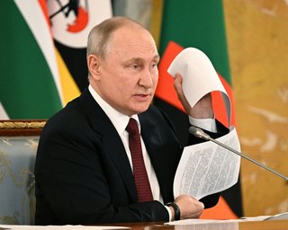 Испортил репутацию: в ISW объяснили, зачем Путин оправдывается из-за выхода из зерновой сделки