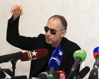 Отец Царнаевых: Сыновья звонили мне после бостонских взрывов. Их голоса были спокойны