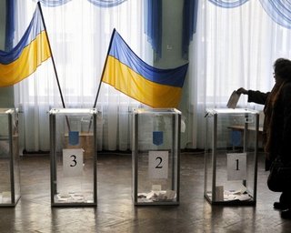 КПУ намерена провести еще одно собрание по референдуму о вступлении в Таможенный союз 