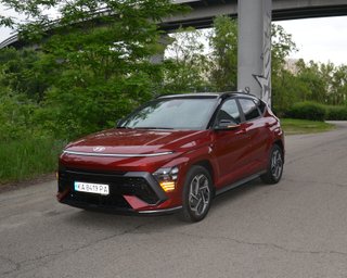 Футуристический и экономичный: тест-драйв нового кроссовера Hyundai Kona Hybrid