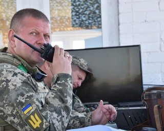 Из-за возможной отставки Залужного катастрофы не будет: в Украине много талантливых генералов, — Козий