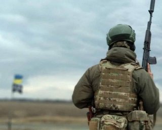 На Донбассе погиб военный, еще двое ранены