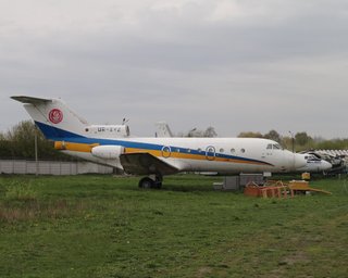 Удар по "Жулянах": РФ влучила по двох старих літаках, — нардеп