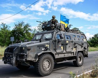 Українські військові звільнили близько 2 тисяч квадратних кілометрів, — Зеленський (відео)