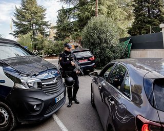 "Почтовый" терроризм в Испании: посылку со взрывчаткой прислали в посольство США (видео)