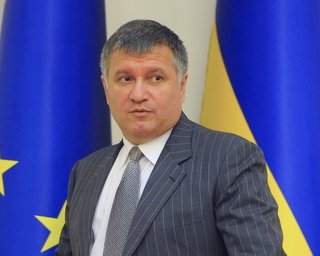 Аваков не исключает объединение Народного фронта с Блоком Порошенко
