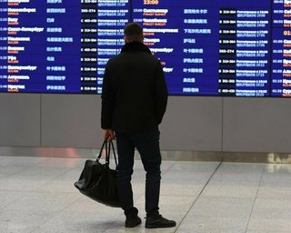Впервые в РФ призывнику заблокировали выезд за границу: что показал "реестр повесток" (фото)